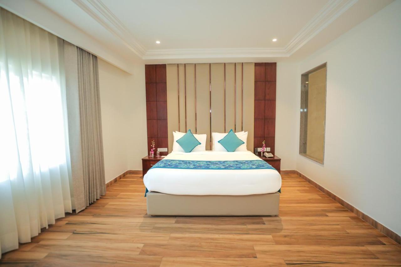 Regenta Place Phagwara By Royal Orchid Hotels Limited Zewnętrze zdjęcie