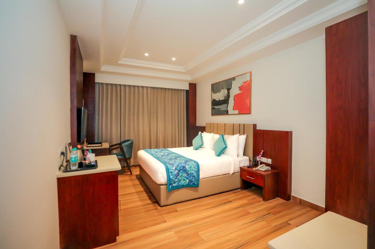 Regenta Place Phagwara By Royal Orchid Hotels Limited Zewnętrze zdjęcie