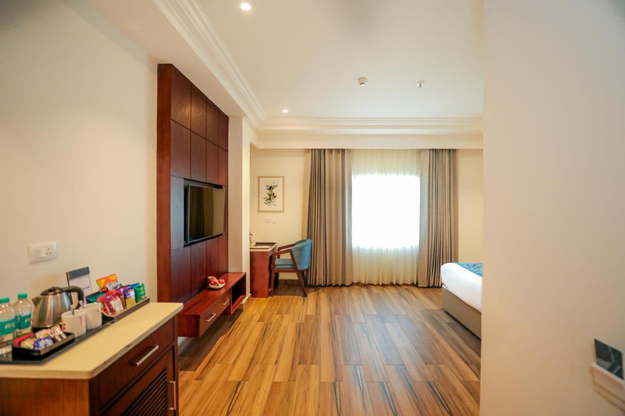 Regenta Place Phagwara By Royal Orchid Hotels Limited Zewnętrze zdjęcie