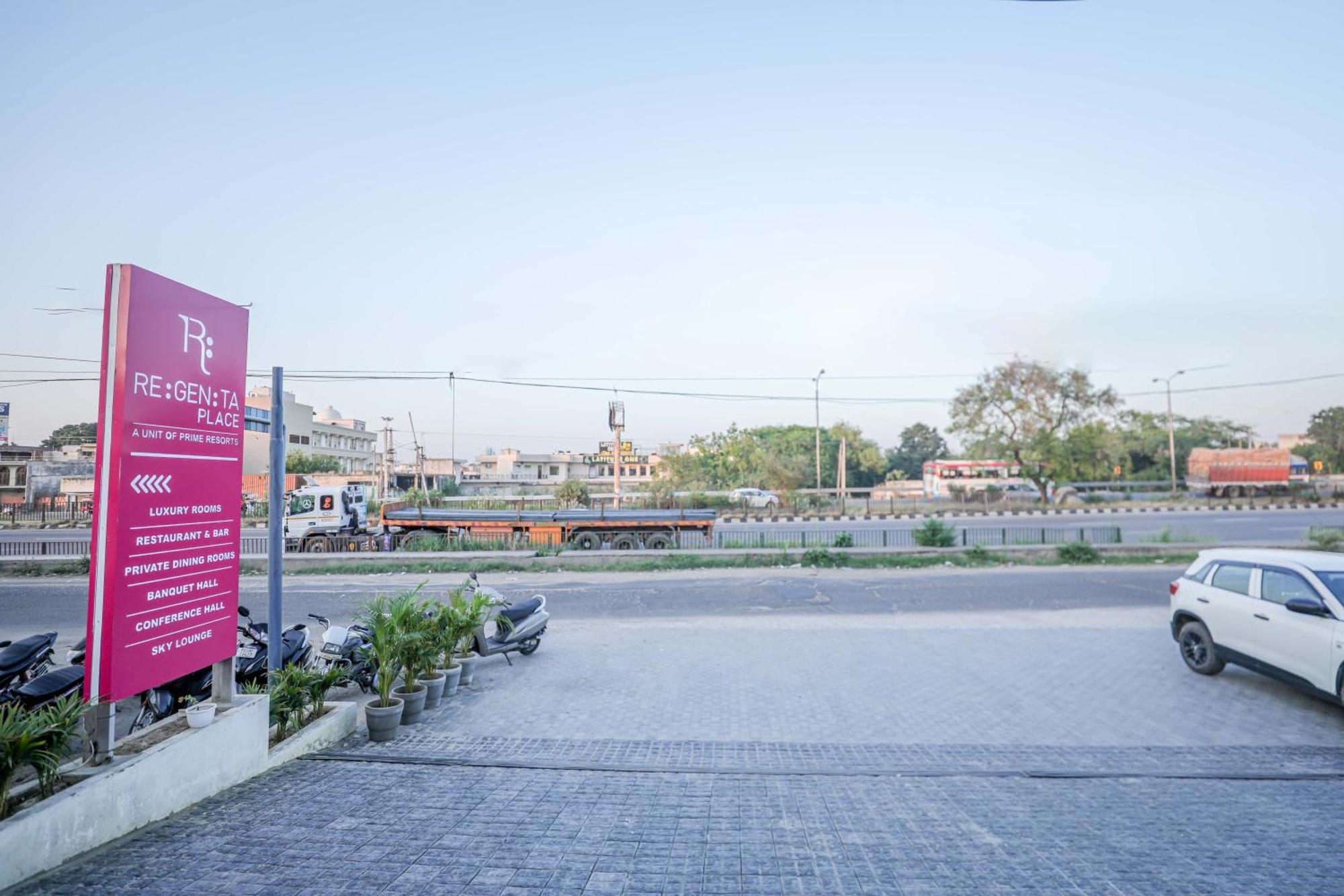 Regenta Place Phagwara By Royal Orchid Hotels Limited Zewnętrze zdjęcie